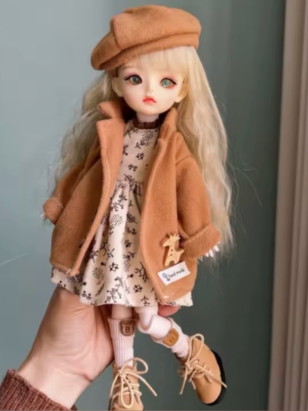 Stylish Tan Doll Coat & Beret Set for Kids Toys Doll